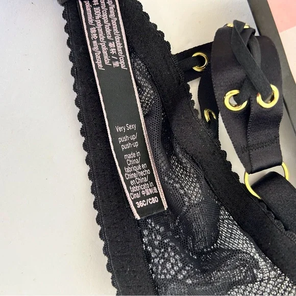 VICTORIAS SECRET VERY SEXY RING HARDWARE PUSH UP BRA SIZE 36C NWOT - Picture 10 of 16